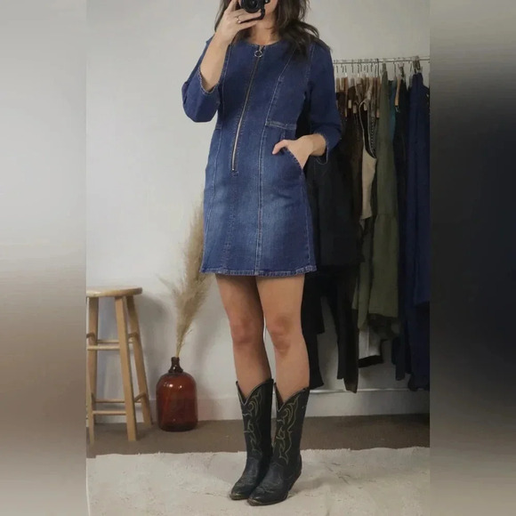 Aritzia Denim Forum Women's Front Zipper Denim Blue Jean Mini Dress Size 4. - Picture 2 of 16